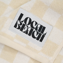 Load image into Gallery viewer, Checker Beach &amp; Bath Towel: Kelly/Bubble Gum
