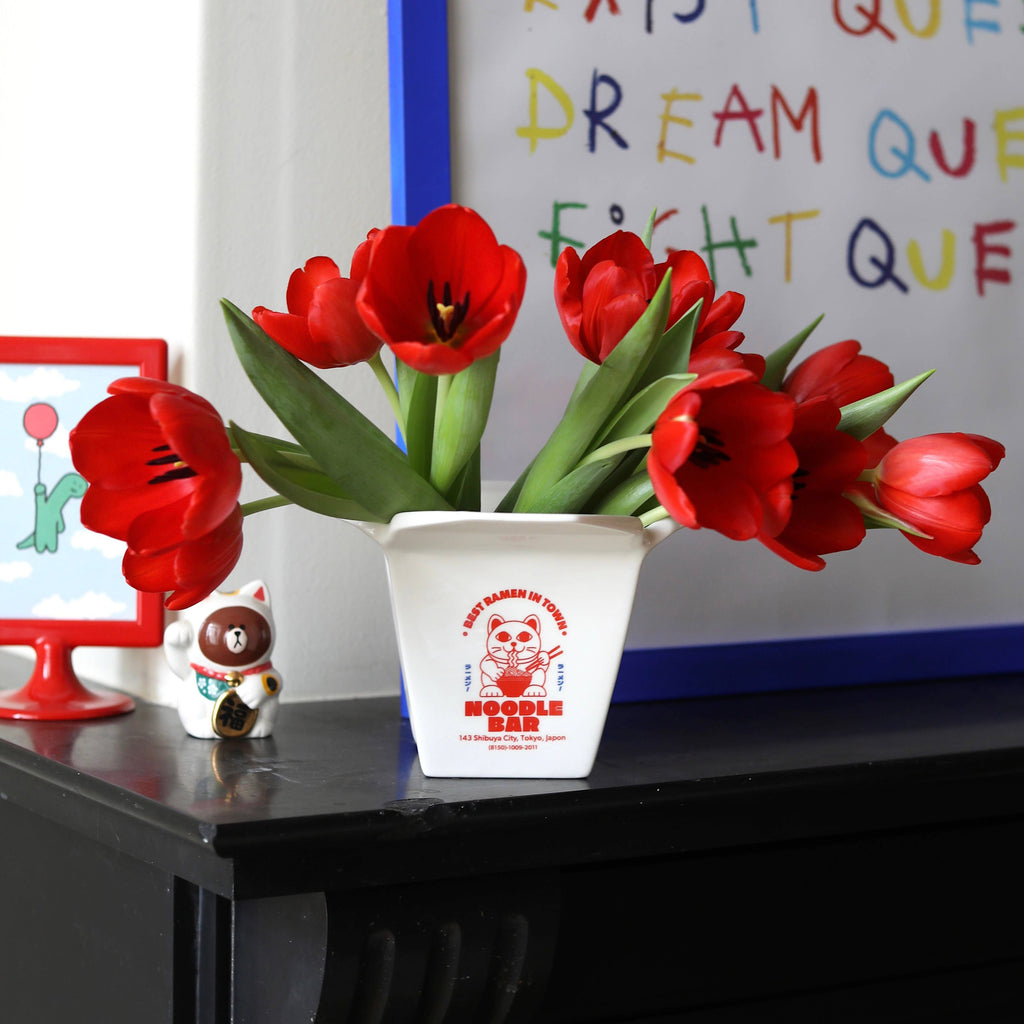 Takeout Vase