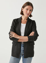 Load image into Gallery viewer, Michael Stars - Lottie Linen Blazer
