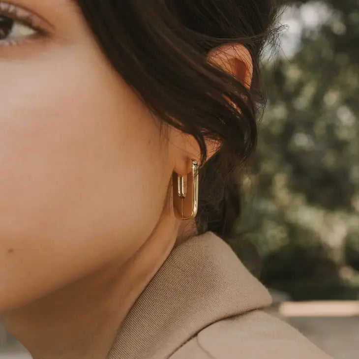 Rachel Hoops