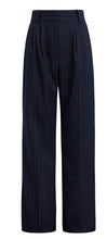 Load image into Gallery viewer, The favorite Pant Petite

