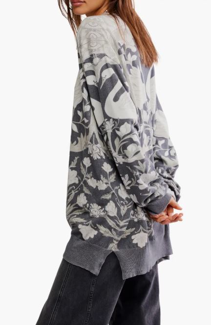 Nouvelle Oversize Sweater