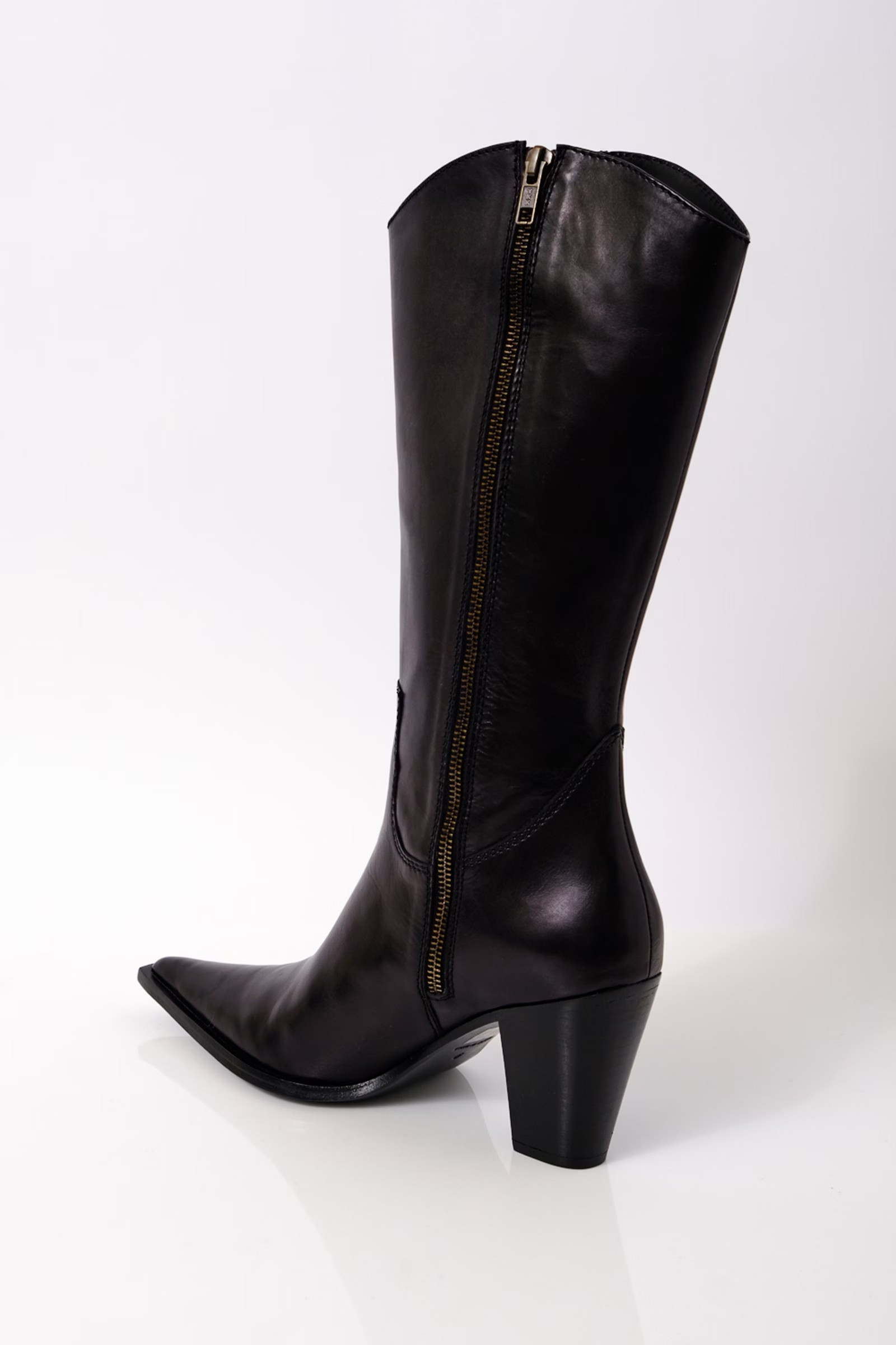 Copenhagen Point Boot