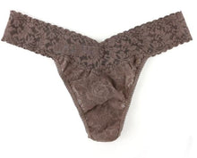 Load image into Gallery viewer, Hanky Panky - Signature Lace Low Rise Thong
