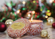 Load image into Gallery viewer, Holiday Spice 3 Wick - 21oz
