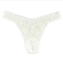 Load image into Gallery viewer, Hanky Panky - Daily Lace Original Rise Thong
