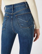 Load image into Gallery viewer, Hudson - Centerfold Extreme High-Rise Super Skinny Jean
