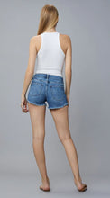 Load image into Gallery viewer, DL 1961 Karlie Short - Boyfriend

